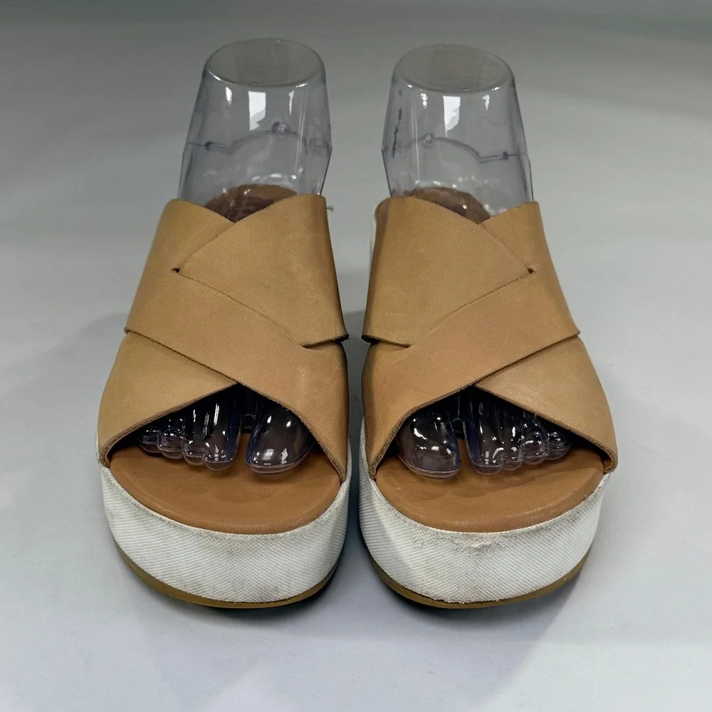 Sorel Cameron Flatform Sandal Womens 8.5 Tan Beige Leather Crisscross Boho Slide